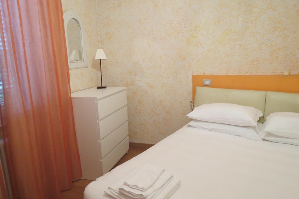 Villa Brema ซีร์มิโอเน ภายนอก รูปภาพ