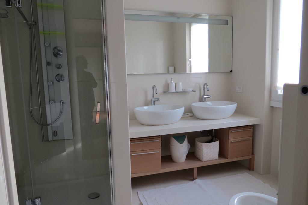 Villa Brema ซีร์มิโอเน ภายนอก รูปภาพ