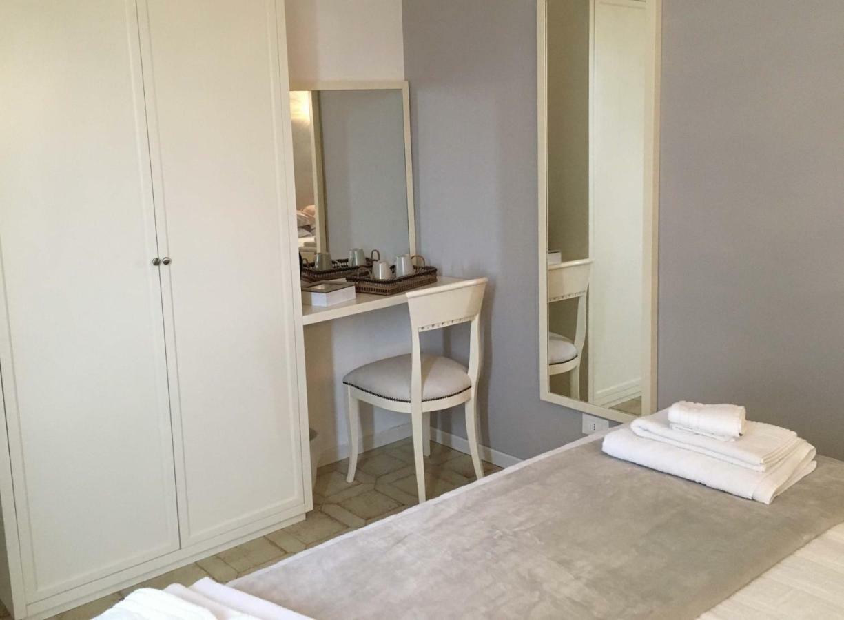 Villa Brema ซีร์มิโอเน ภายนอก รูปภาพ